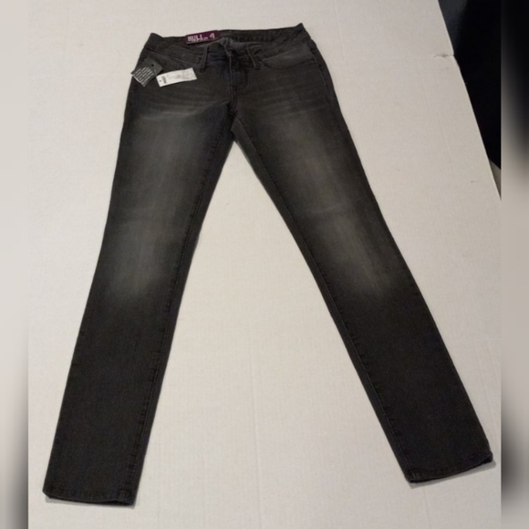 Bullhead Charcoal Jeans - Picture 2 of 3